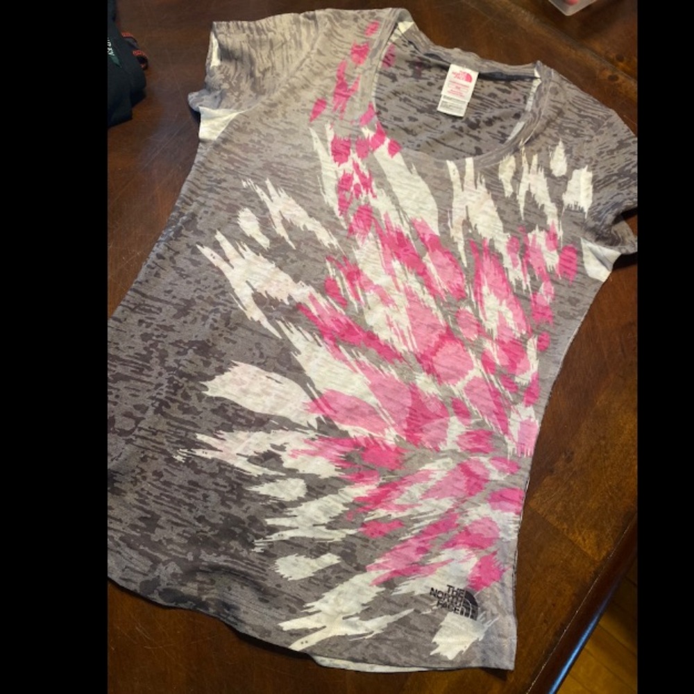 The North Face Women’s Gray Tee with Pink & White Graphic